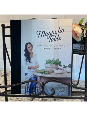 𝅺JOANNA Gaines Magnolia Table Cookbook